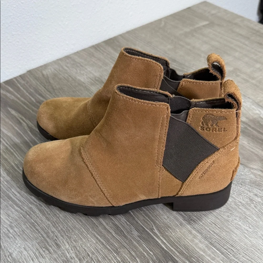 Sorel Brown Suede Chelsea Boots